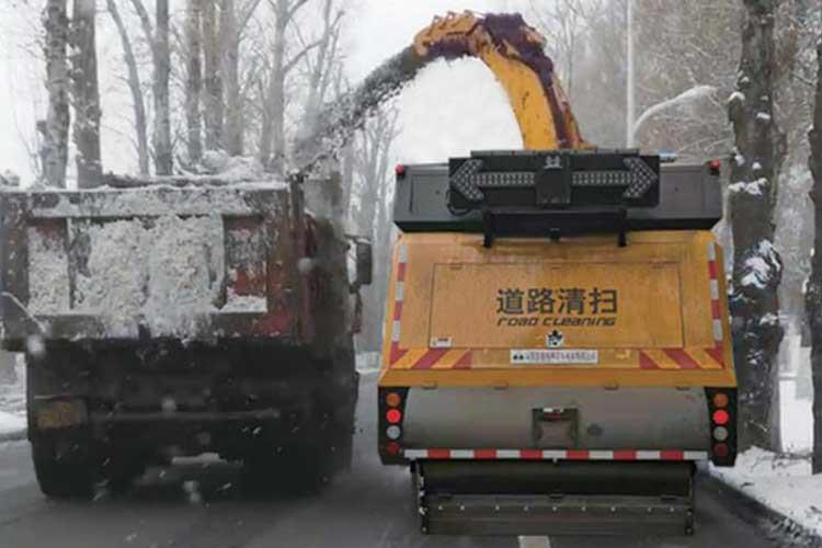 清运一体除雪车